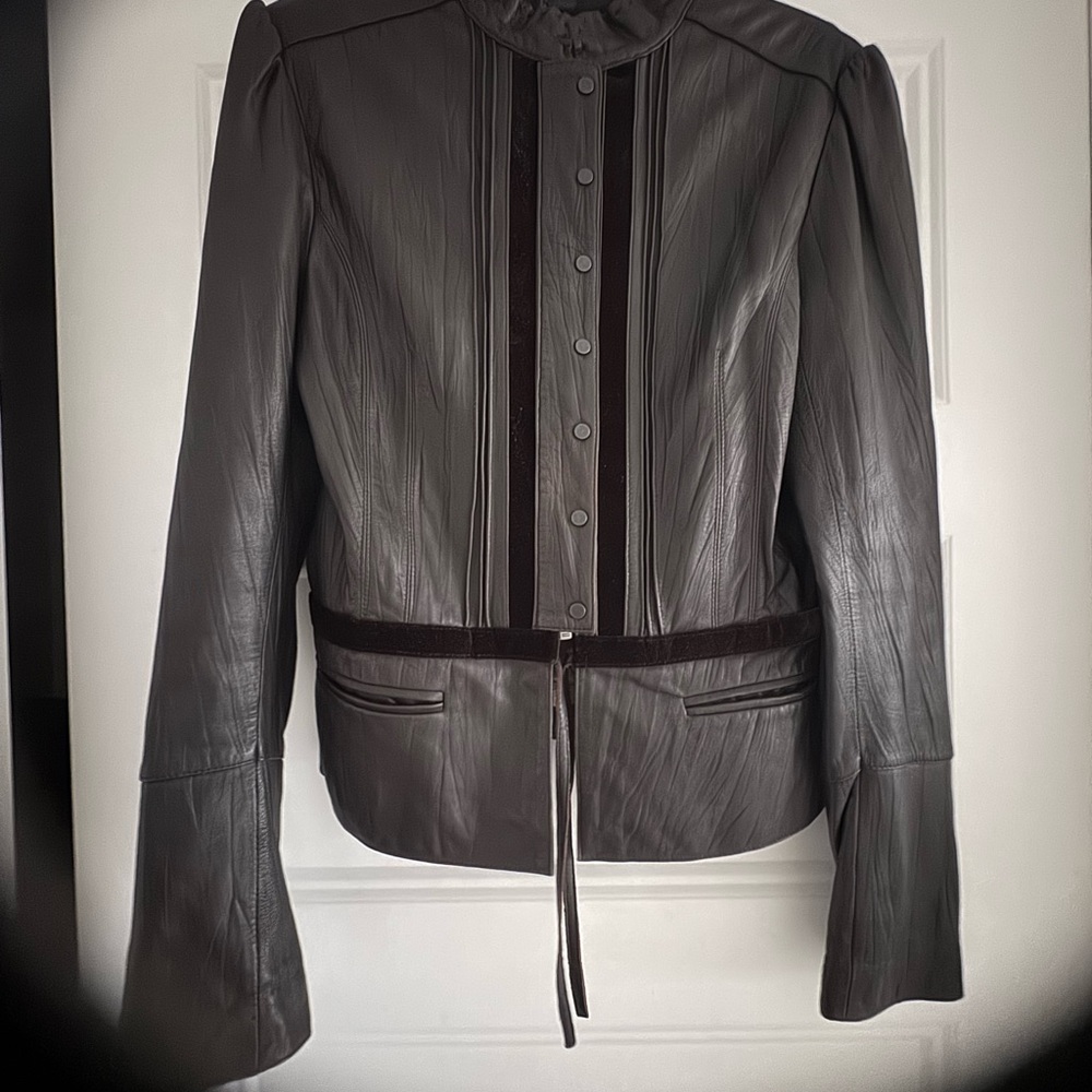 Elegant brown Leather Jacket like new